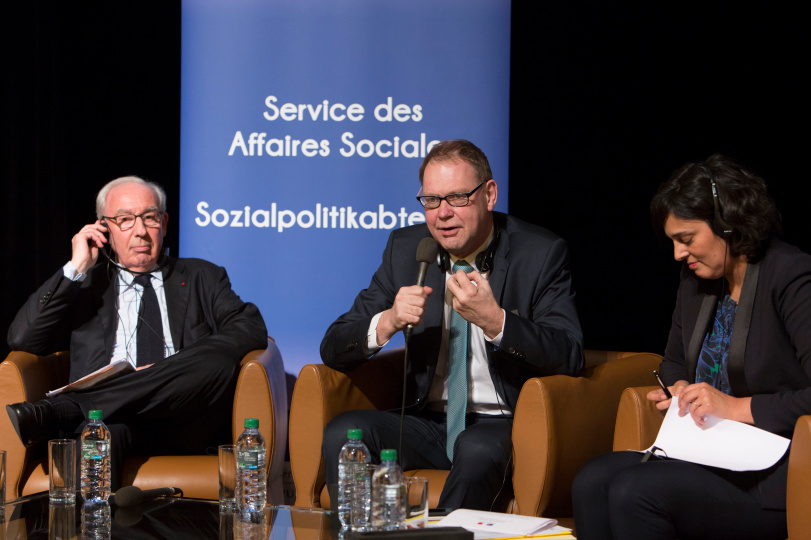 (© Sebastian Pfütze) Deutsch_Franz_Dialog_2017_Arbeit4_0_5171_BG5.jpg