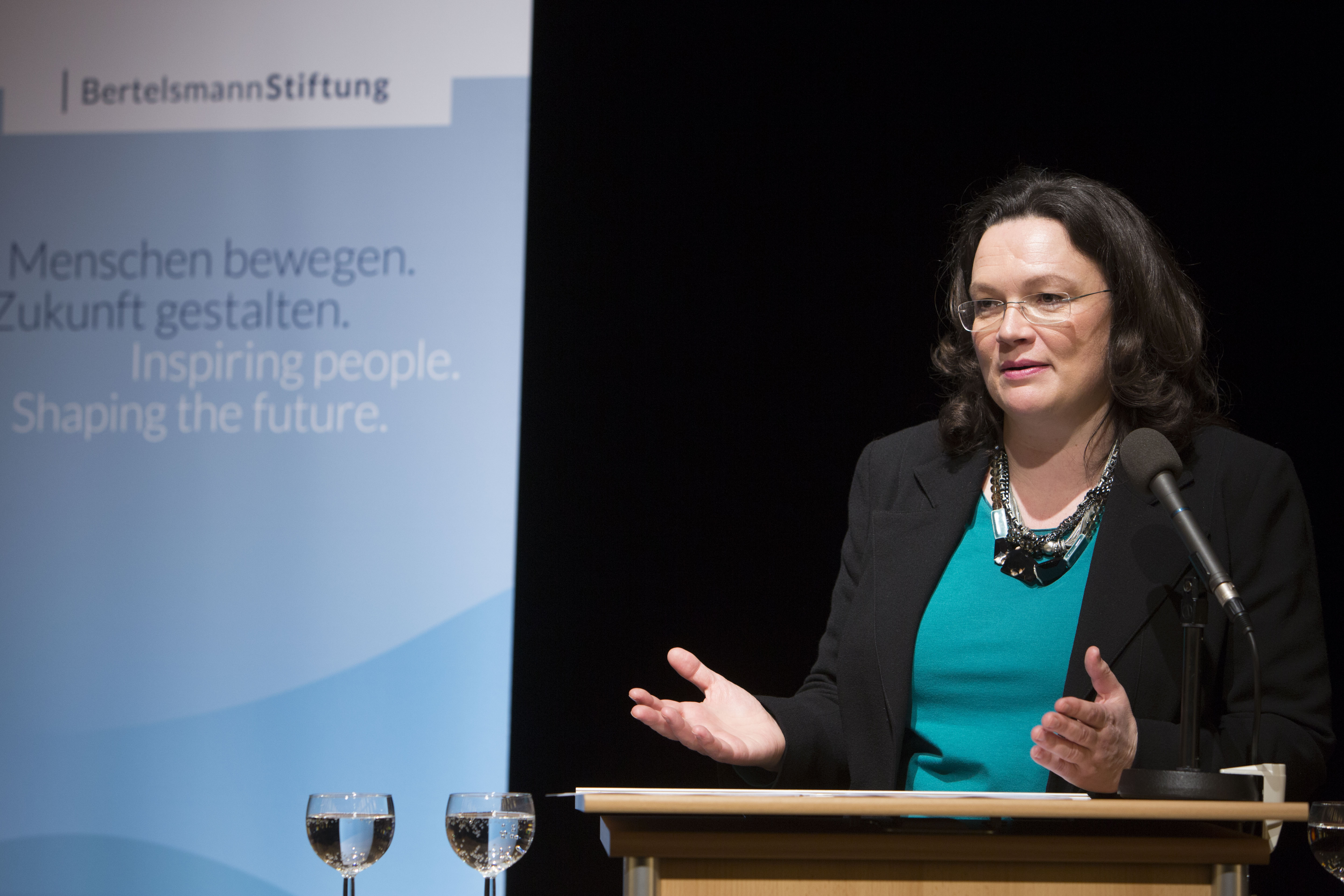 (© Sebastian Pfütze) Deutsch_Franz_Dialog_2017_Arbeit4_0_5099_BG3.jpg