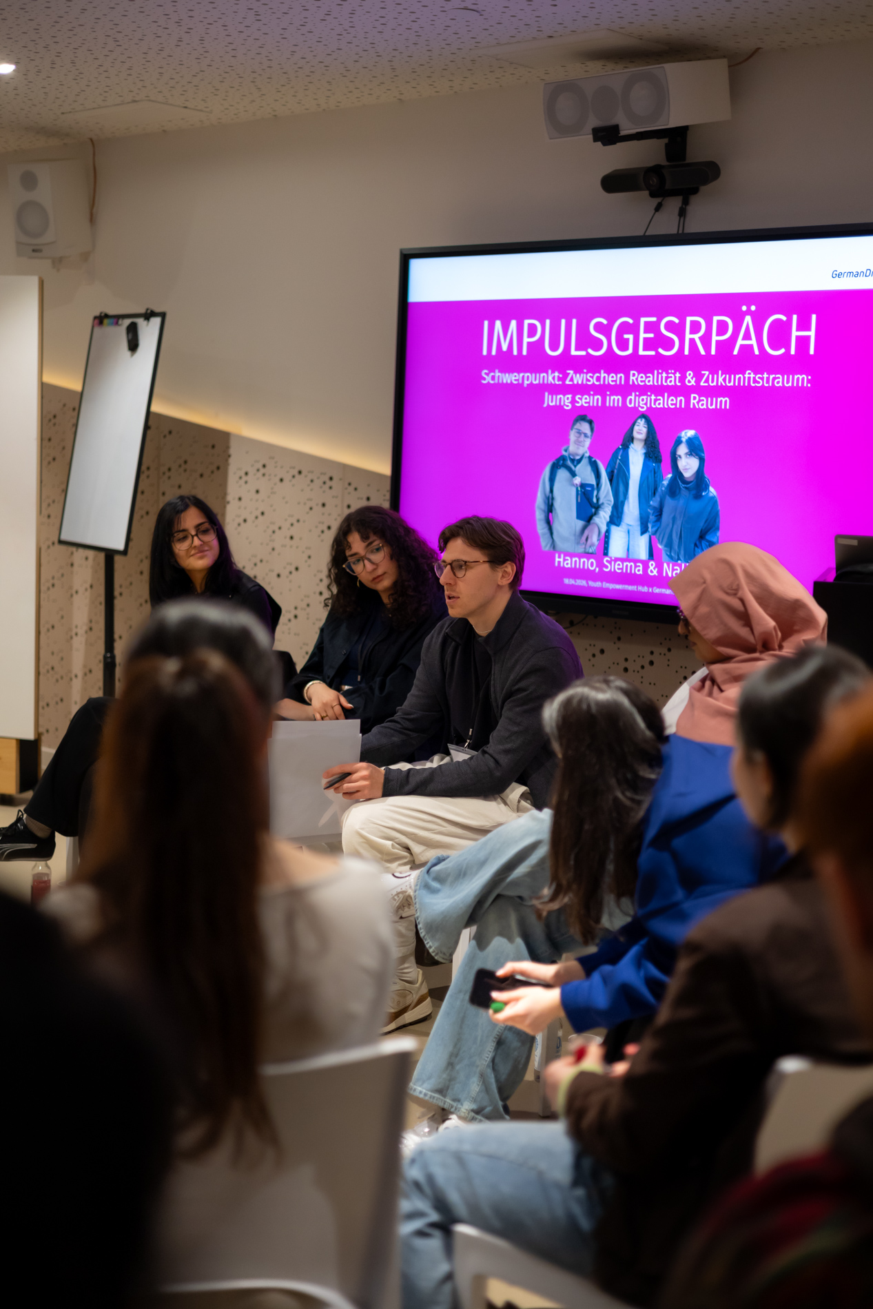  Veranstaltung: Youth Empowerment HUB in Berlin. Fotos für unsere Projektseite Junge Menschen und Gesellschaft .   © Soraya Justus